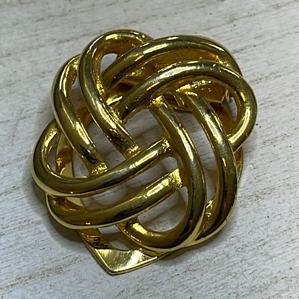 LIEBA USA SCARF CLIP